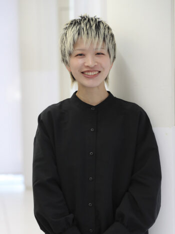 TONI&GUY青山 Assistant Manager Senior Colourist 川原多美